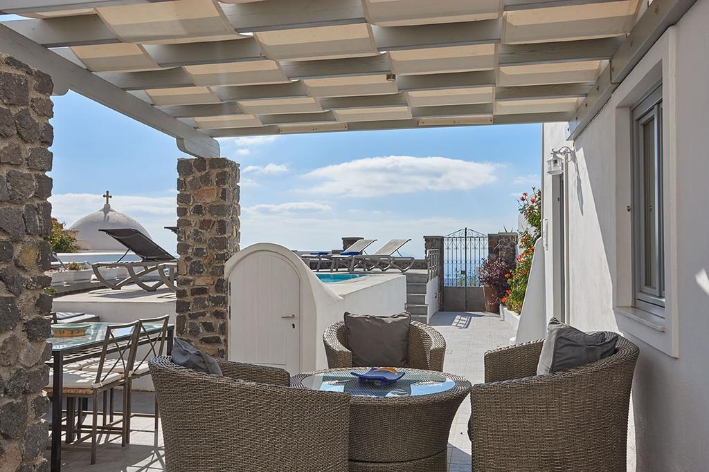 Villa Dakoronia Fira  Luaran gambar